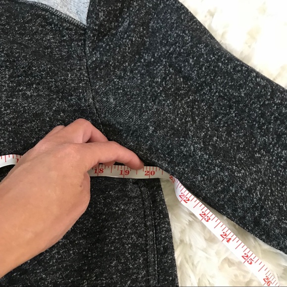 SOLDTommy Bahama Lightweight Sweatshirt SZ M Men’s - Picture 5 of 6